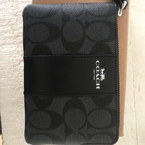 New Coach Wristlet